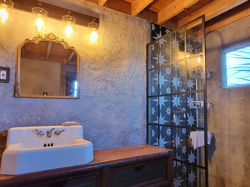 Casa de Wolfe_Bath cottage